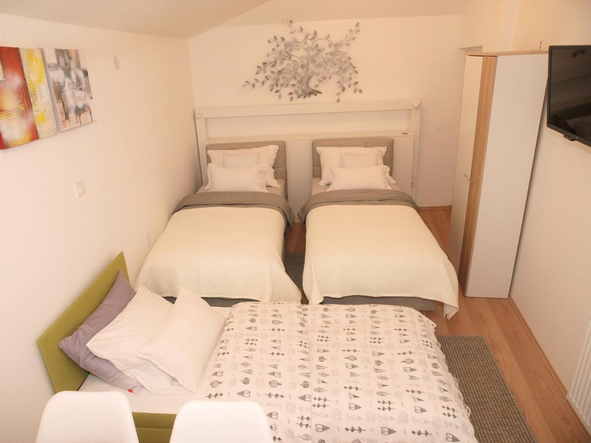 Cozy Studio Apartment Tian In Zagreb Eksteriør billede