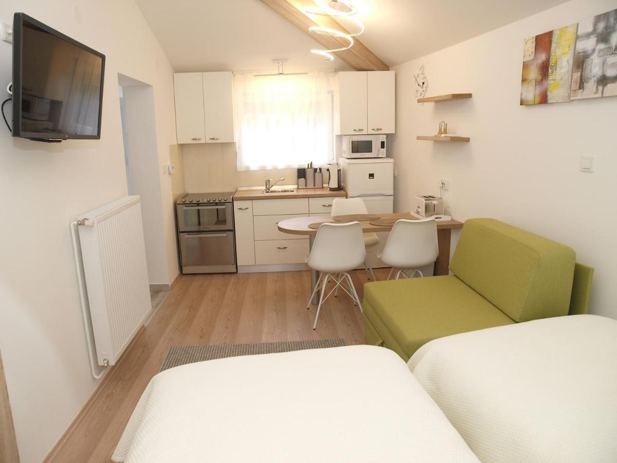 Cozy Studio Apartment Tian In Zagreb Eksteriør billede