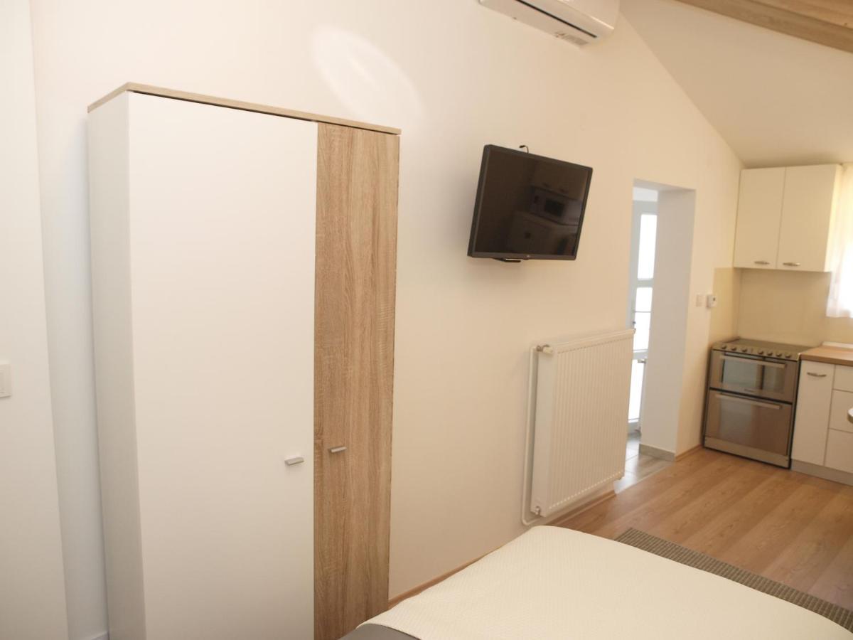 Cozy Studio Apartment Tian In Zagreb Eksteriør billede