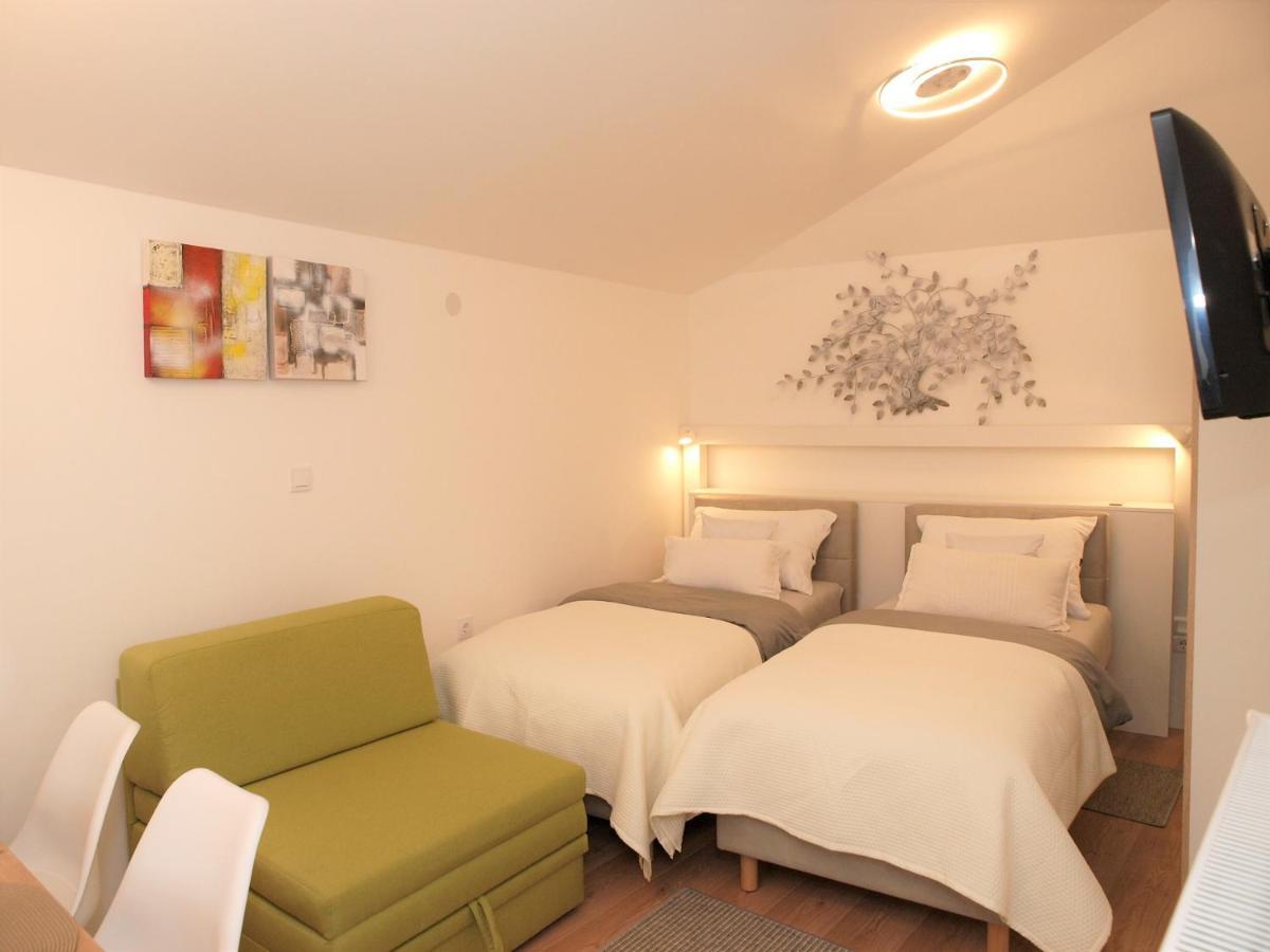Cozy Studio Apartment Tian In Zagreb Eksteriør billede