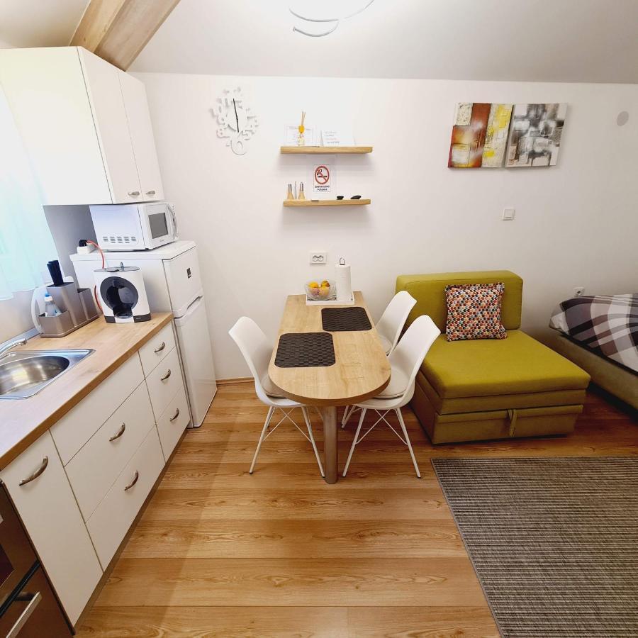 Cozy Studio Apartment Tian In Zagreb Eksteriør billede